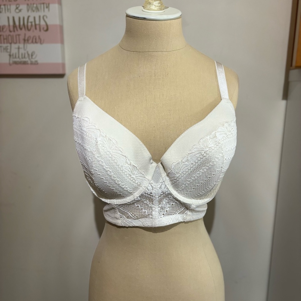 Auden White Lace Lightly Lined Demi Coverage Long Line Underwire Bra Size 38D